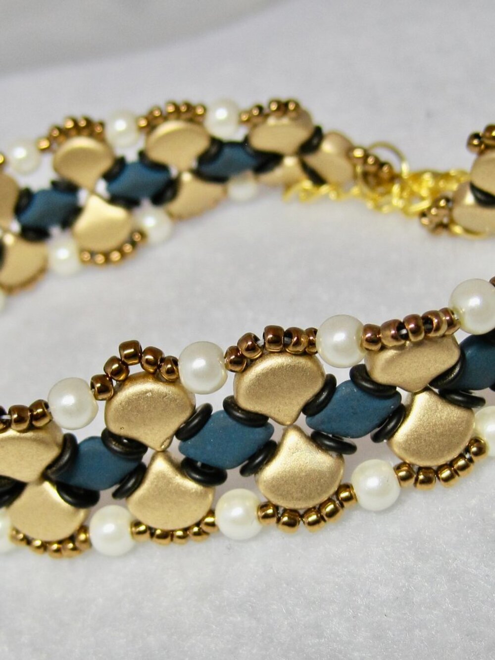 Imperial Pearl & Gold Band